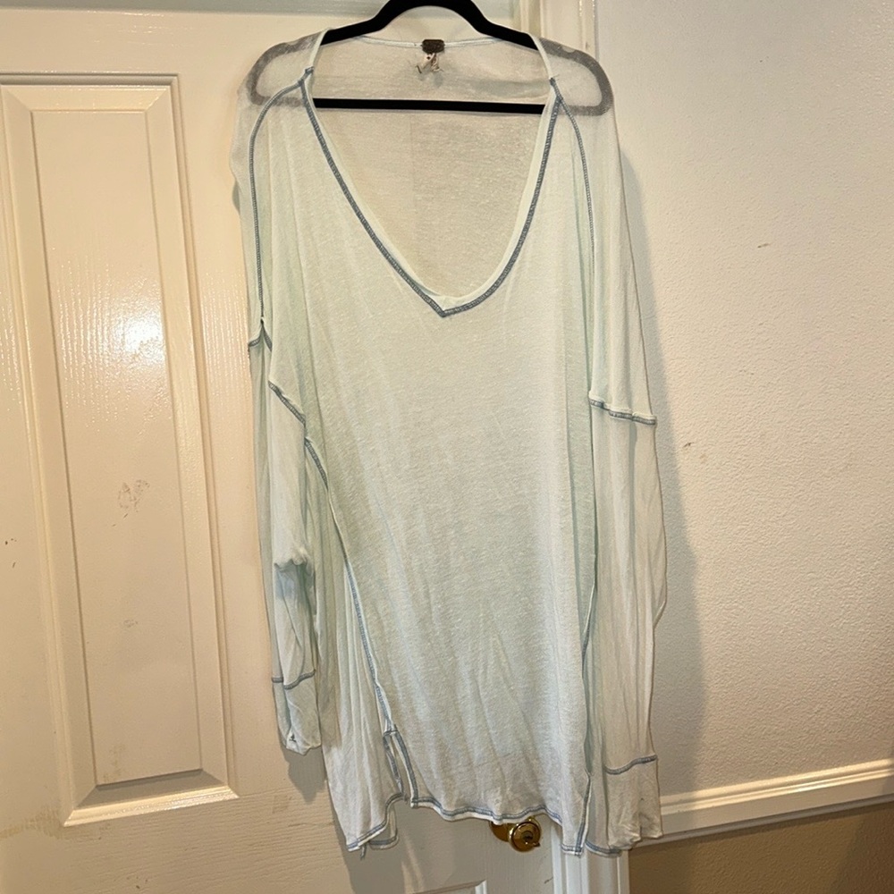 WE THE FREE Light Blue knit long Women's Top